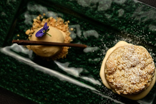 the tea room at fairmont the norfolk 2.jpg