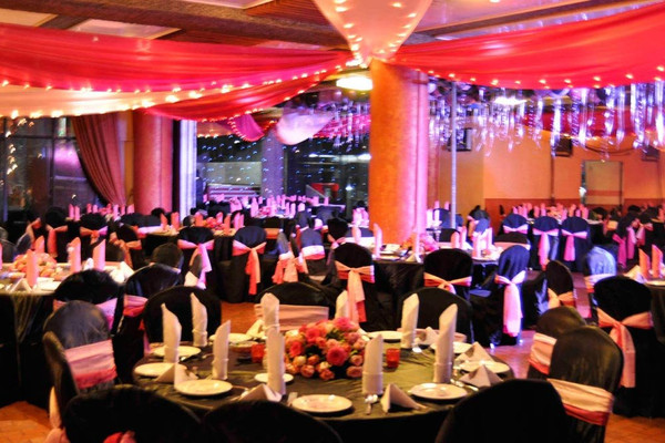 tintin restaurant 2.jpg