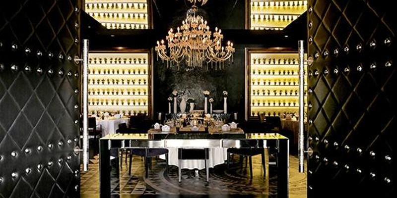 au palais du jardin 1.jpg