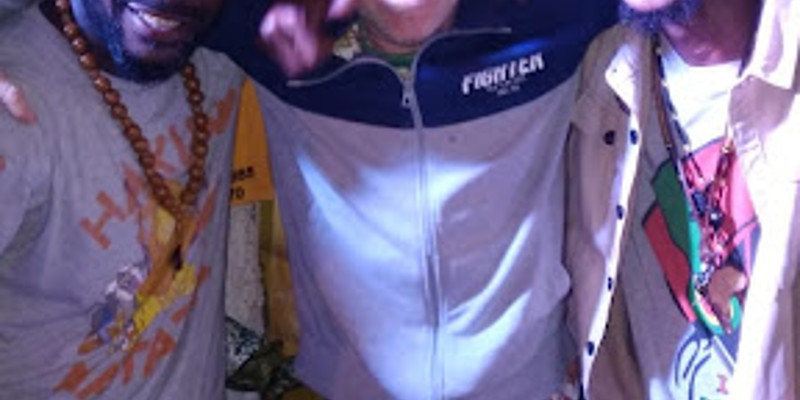 bar dos colosso 333 4.jpg