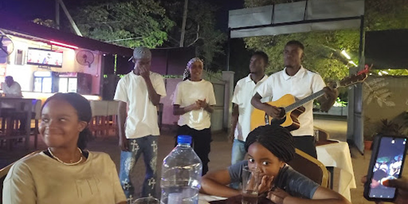 kan taman restaurant 2.jpg