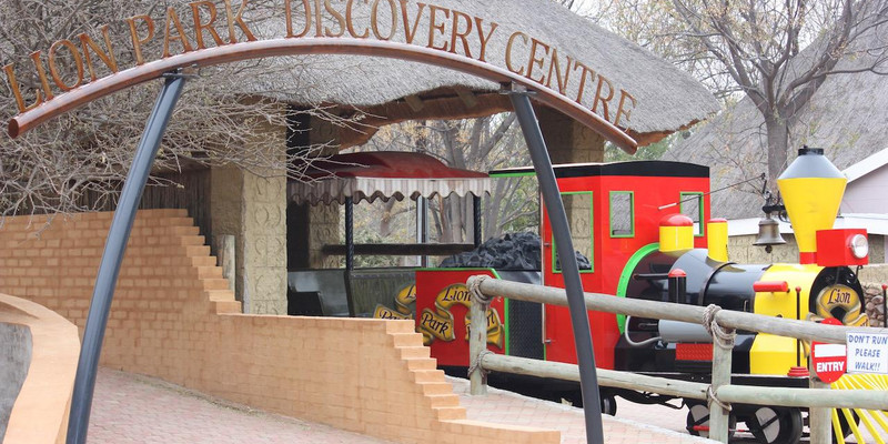 lion park resort 1.jpg