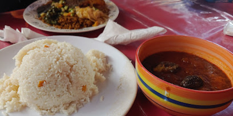 restaurant lobbo.jpg