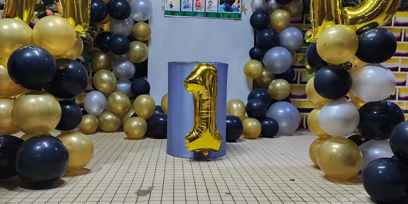 royal garden restaurant 4.jpg