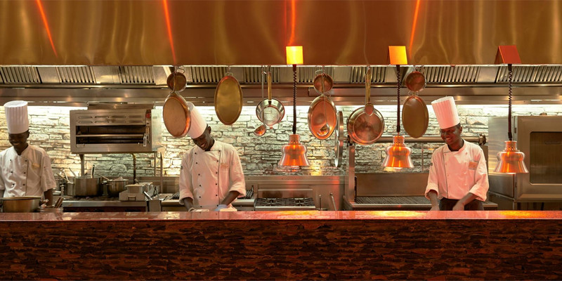 the tea room at fairmont the norfolk 1.jpg