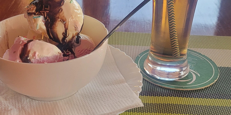 the well irish pub restaurant 3.jpg