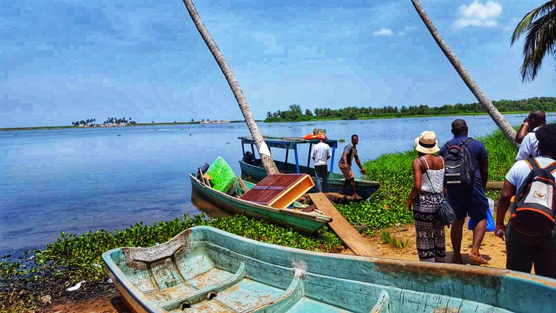 Sortir d'Abidjan, une journée à Grand-Lahou