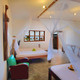 Nosy lodge