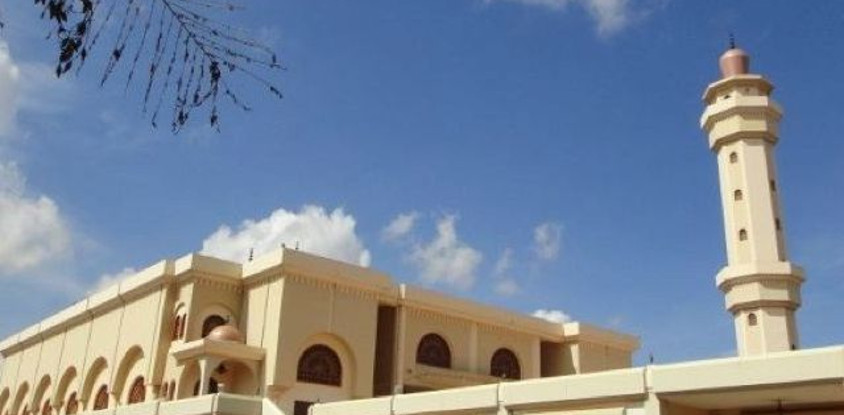  LA GRANDE MOSQUÉE