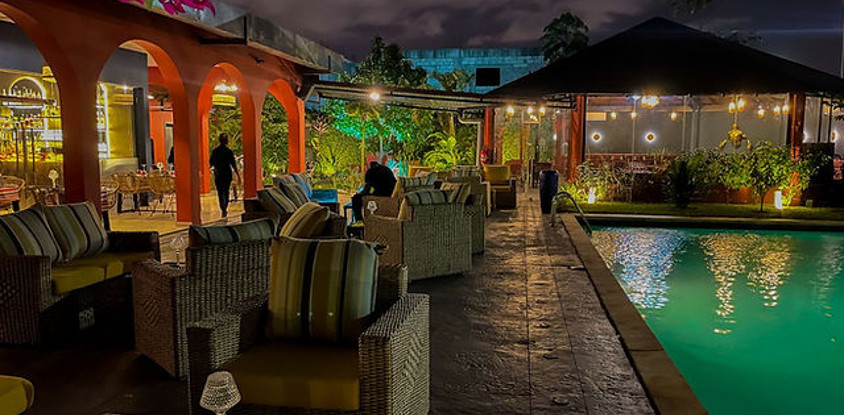 Roxy lounge