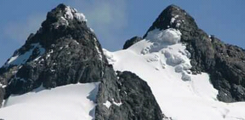 8 days mountaineering( the rwenzori mountain ranges)