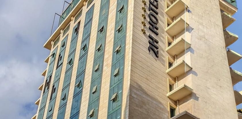 2H Hotel