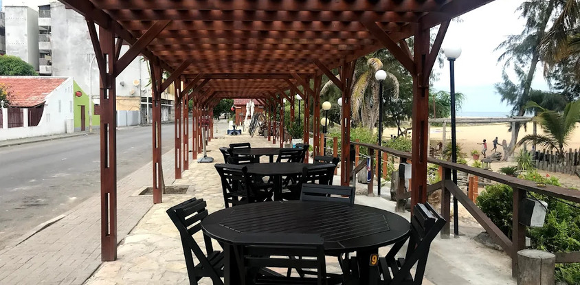 Alfa Beach Bar