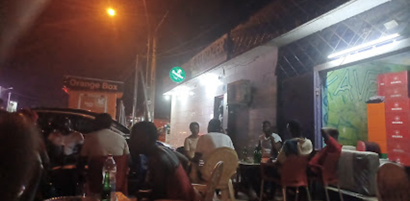 Bar Vip Buldozer