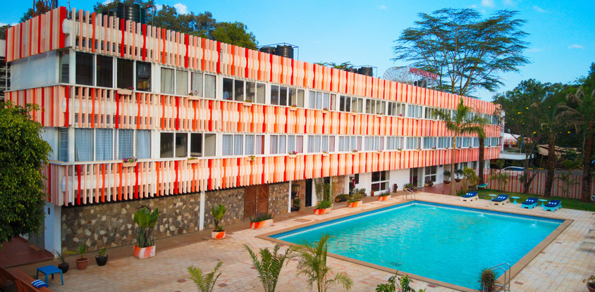 Boulevard Hotel