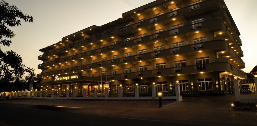Caspian Grill At Seascape Hotel