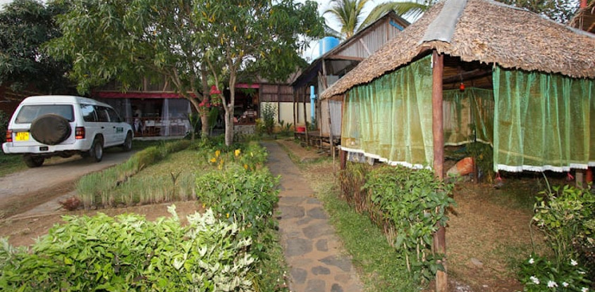Chez Nirina
