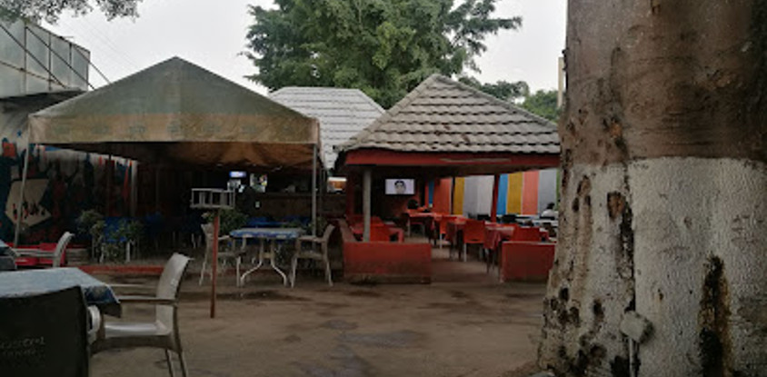 Chez Varold