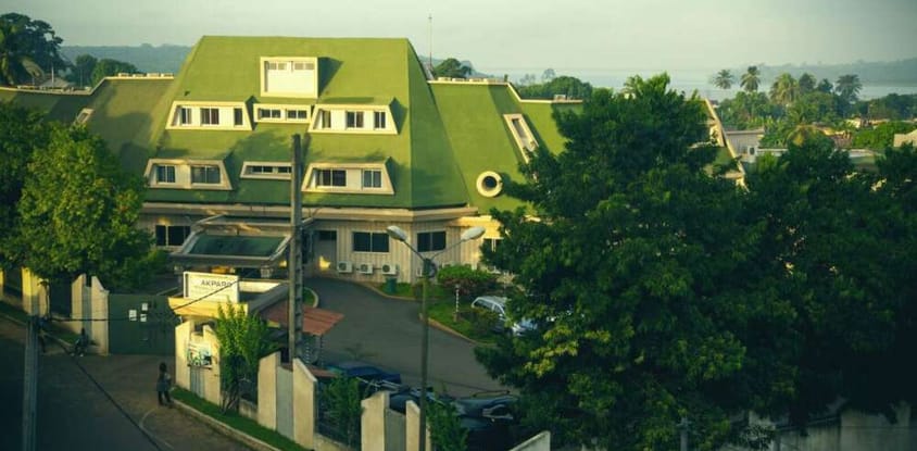 Complexe Hôtelier Akparo