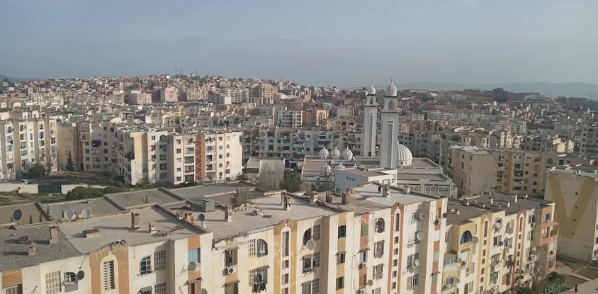 Hussein Hotel