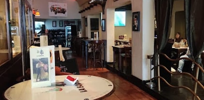 La Bodega Toro Loco