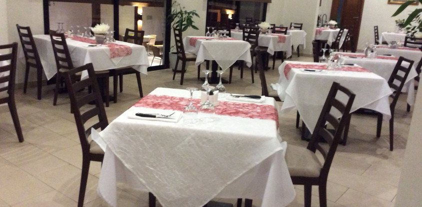 La Pierrade Restaurant