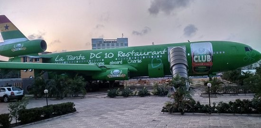 LA TANTE DC 10