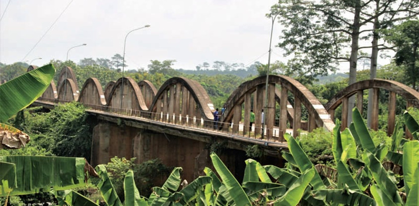 Le pont de Tiassalé