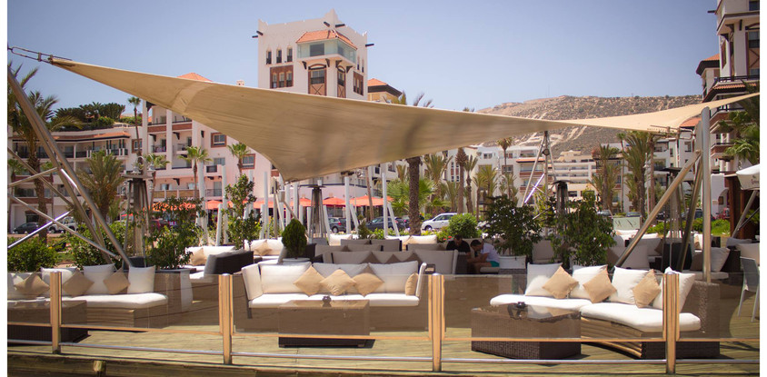 Les blancs - restaurant bar lounge