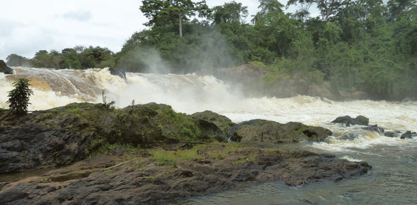 Les chutes de la Nawa