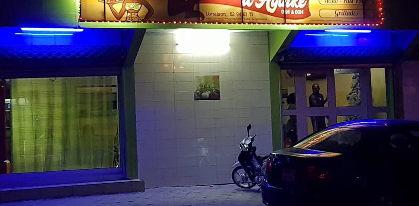 LES GRILLADES D'AYINKE