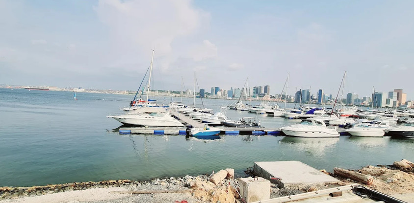 Luanda's Naval Club