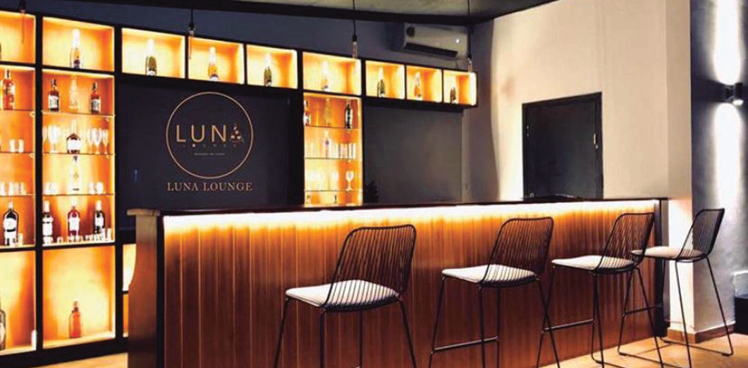 Luna Lounge