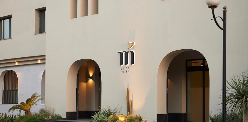 M Suite Hotel