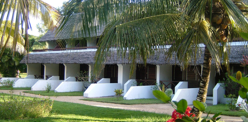 Manda Beach Hôtel