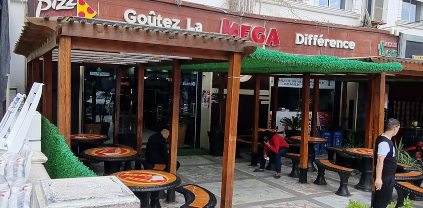 MEGA PIZZA