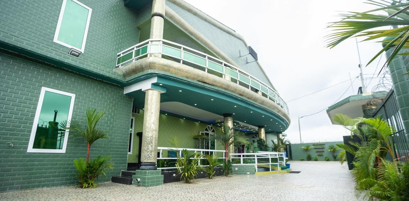 Ovation Hôtel