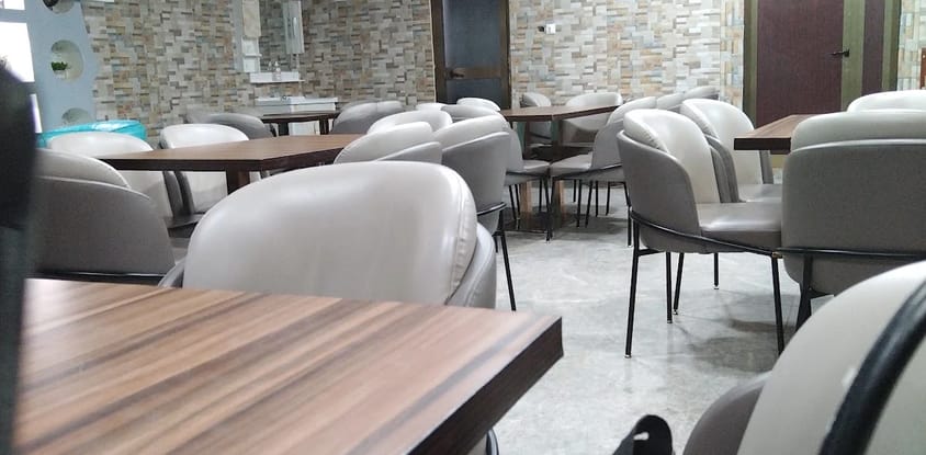 PRESTIGiO Restaurant Café Glacier
