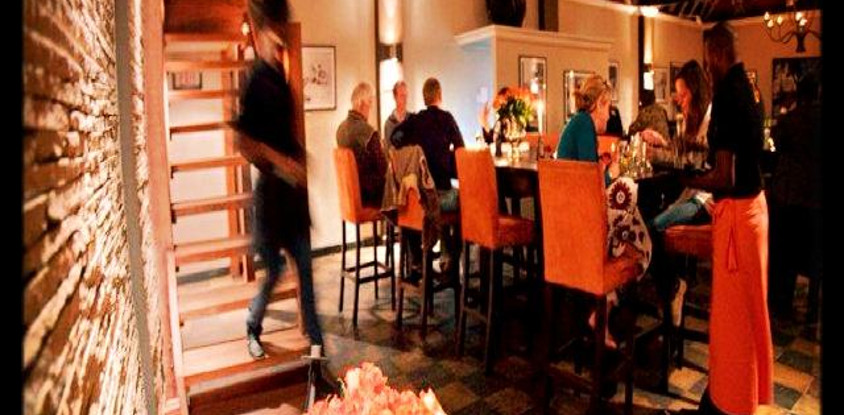 Que Pasa Bar & Bistro