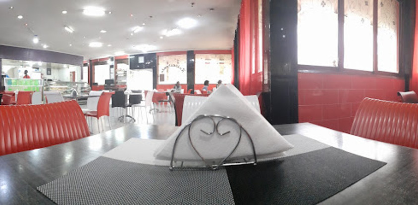Restaurante & Pizzaria Colina