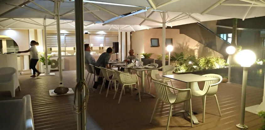 Restaurante Porta Aviões