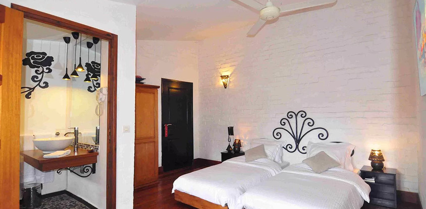 Rova hotel