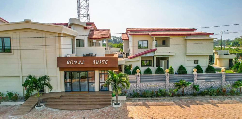 Royal Hôtel Suite