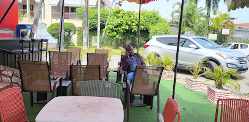 Sangria Bar Et Restaurant