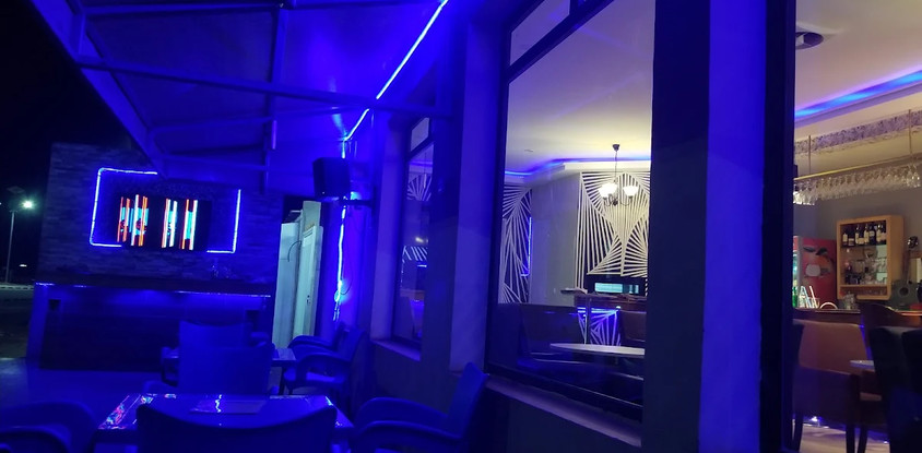 Sweet bar pub