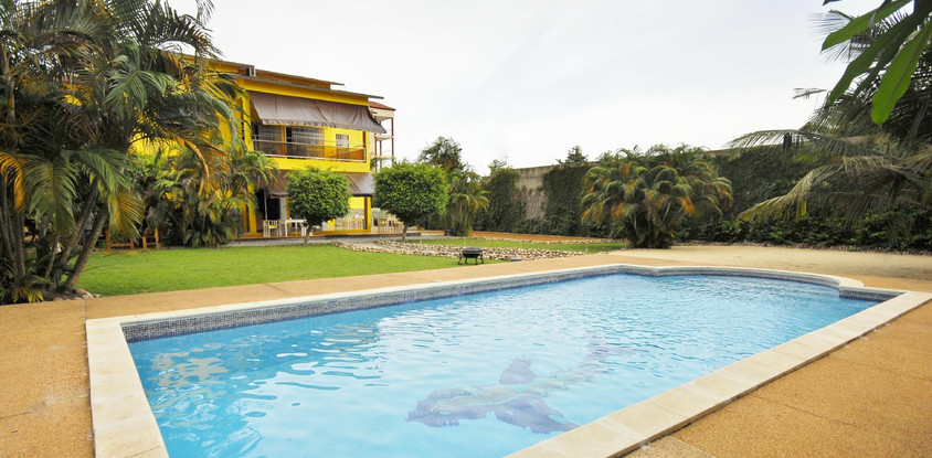 Villa Ayaba