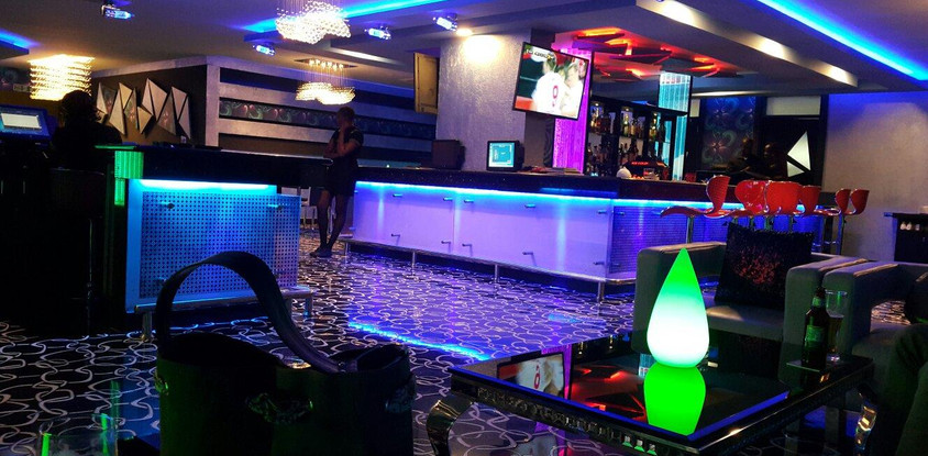 Wet Lounge