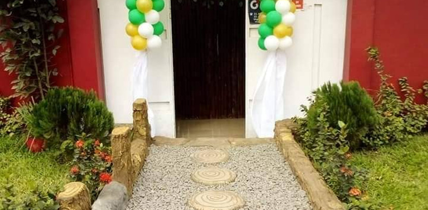 YzY House